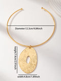 Oval-Shaped Gold Pendant Necklace (Women)